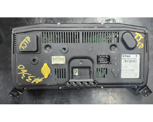 FREIGHTLINER  Instrument Cluster
