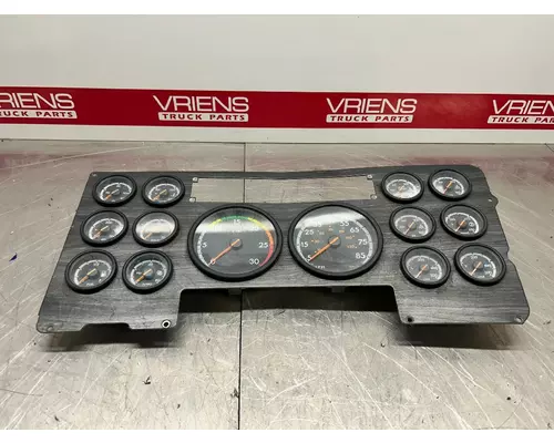 FREIGHTLINER  Instrument Cluster
