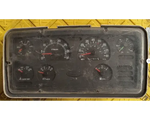 FREIGHTLINER  Instrument Cluster