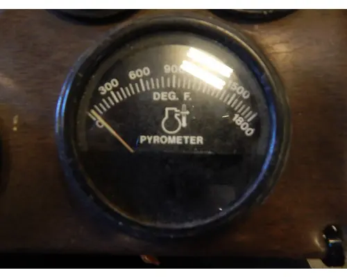 FREIGHTLINER  Instrument Cluster