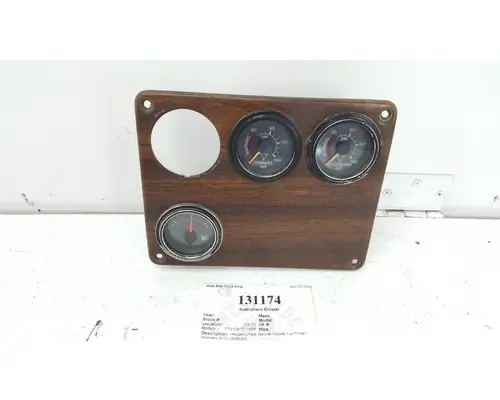 FREIGHTLINER  Instrument Cluster