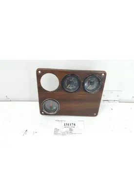 FREIGHTLINER  Instrument Cluster