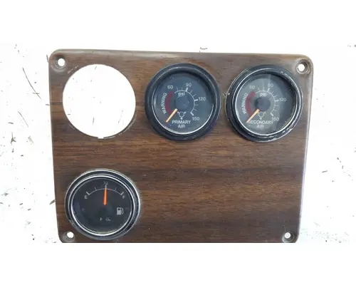 FREIGHTLINER  Instrument Cluster