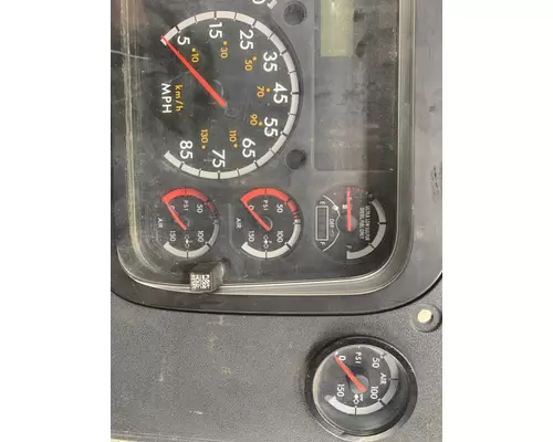 FREIGHTLINER  Instrument Cluster