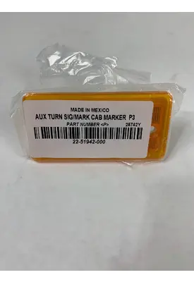 FREIGHTLINER  LIGHT - MARKER