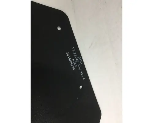 FREIGHTLINER  MUDFLAP