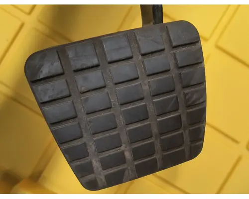 FREIGHTLINER  Pedal 