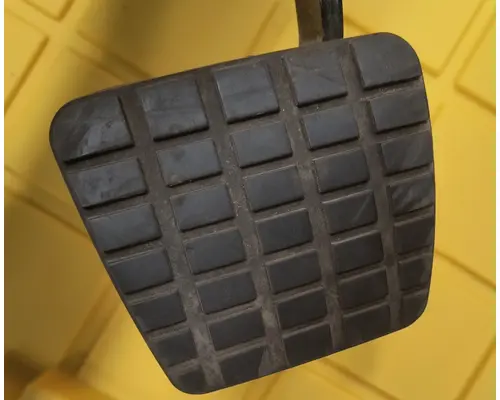 FREIGHTLINER  Pedal 