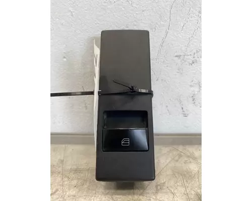 FREIGHTLINER  Power Window Motor