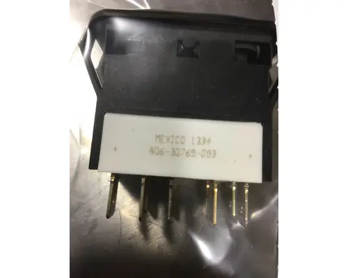 FREIGHTLINER  ROCKER SWITCH