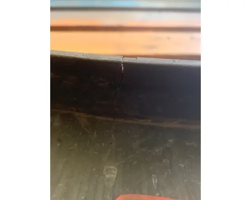 FREIGHTLINER  Radiator Shroud