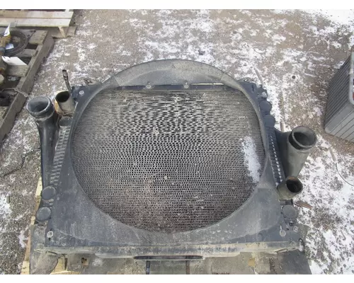 FREIGHTLINER  Radiator Shroud