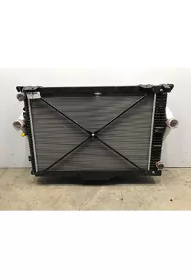 FREIGHTLINER  Radiator