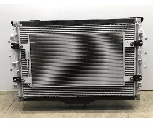 FREIGHTLINER  Radiator