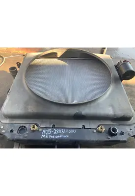 FREIGHTLINER  Radiator