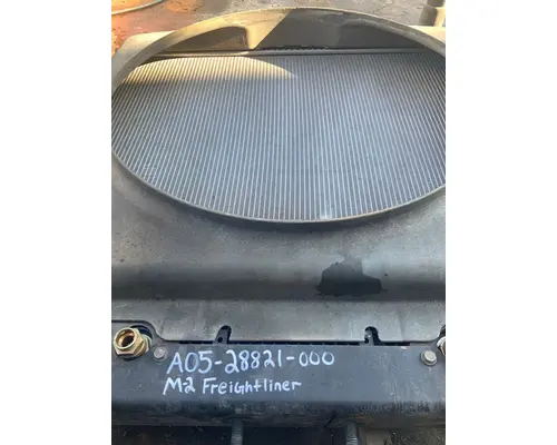 FREIGHTLINER  Radiator