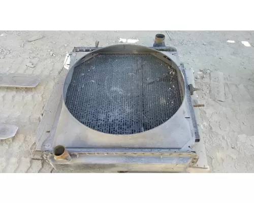 FREIGHTLINER  Radiators