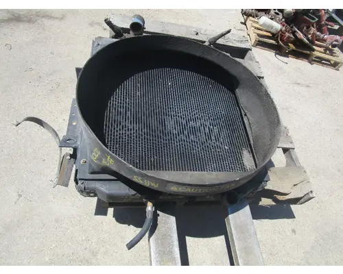 FREIGHTLINER  Radiators