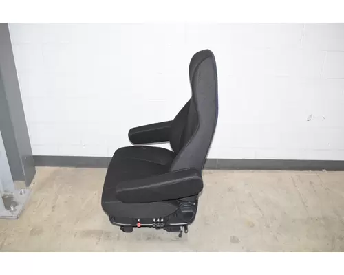 FREIGHTLINER  Seat, Front