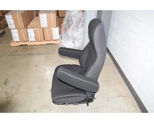 FREIGHTLINER  Seat, Front