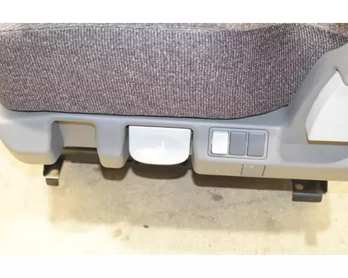 FREIGHTLINER  Seat, Front
