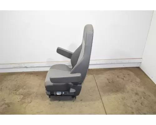 FREIGHTLINER  Seat, Front