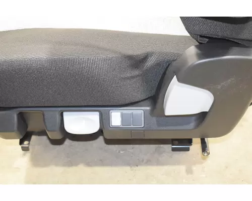 FREIGHTLINER  Seat, Front