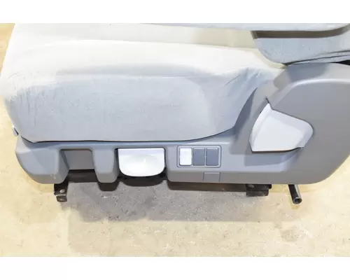 FREIGHTLINER  Seat, Front