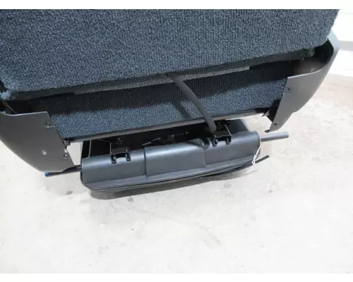 FREIGHTLINER  Seat, Front