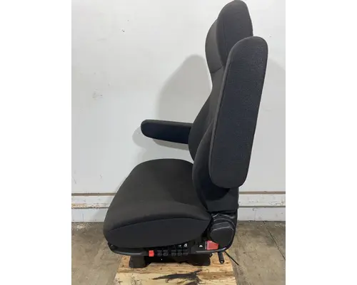 FREIGHTLINER  Seat, Front
