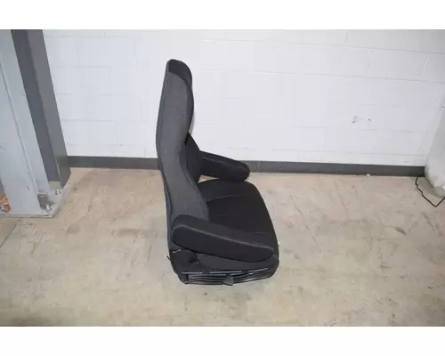 FREIGHTLINER  Seat