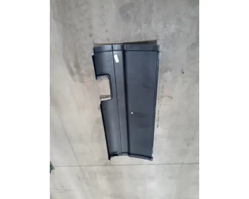 FREIGHTLINER  Sleeper Fairing