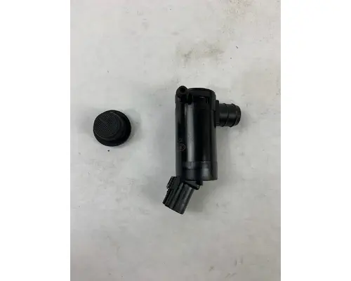 FREIGHTLINER  Windshield Washer Reservoir
