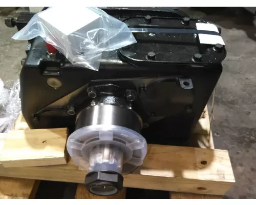 FULLER AT1202 AUXILIARY TRANSMISSION