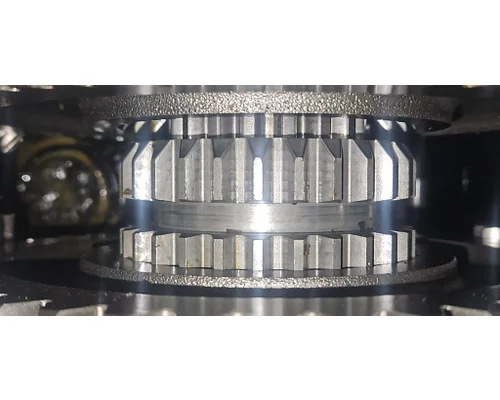 FULLER FAOF-16810C Transmission Assembly