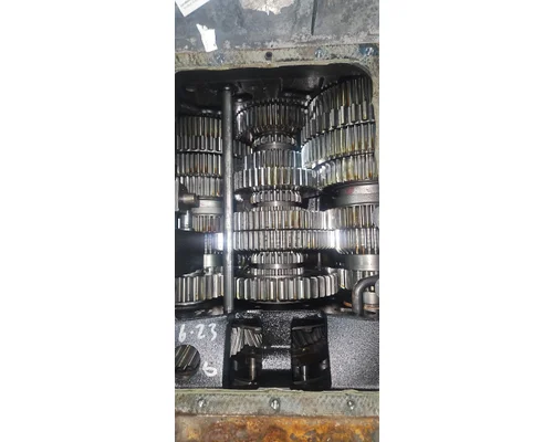 FULLER FAOF-16810C Transmission Assembly