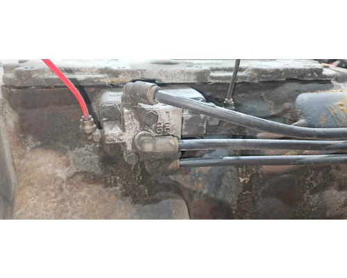 FULLER FAOF-16810C Transmission Assembly