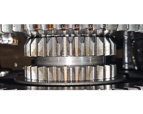 FULLER FAOM-15810C Transmission Assembly