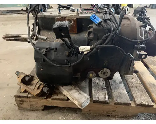 FULLER FAOM-15810S-EC3 Transmission Assembly