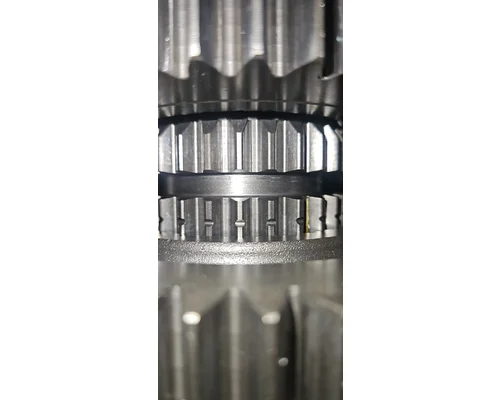 FULLER FAOM-15810S-EN3 Transmission Assembly