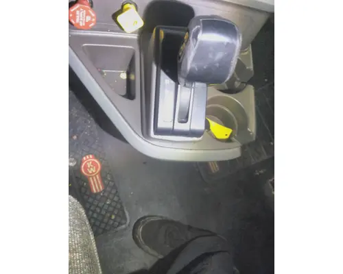 FULLER FAOM15810SEC3 GEAR SHIFTER