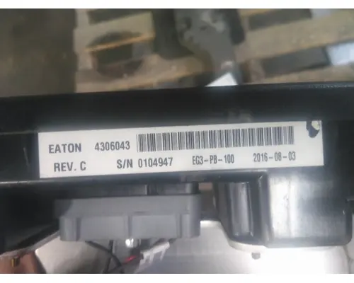 FULLER FAOM15810SEP3 GEAR SHIFTER