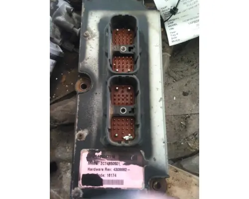 FULLER FAOM15810SEP3 TRANSMISSION CONTROL MODULE (TCM)