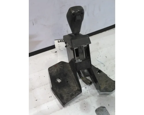 FULLER FAOM16810SEC3  GEAR SHIFTER