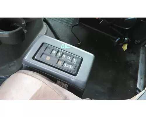 FULLER FM15E310BLAS GEAR SHIFTER