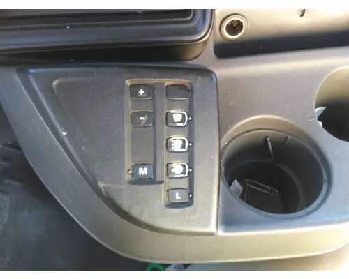 FULLER FOM16E310CLAS GEAR SHIFTER