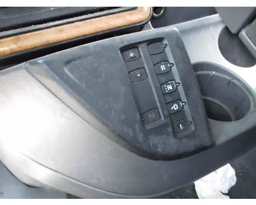 FULLER FOM16E310CLAS GEAR SHIFTER