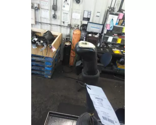 FULLER FR15210B GEAR SHIFTER