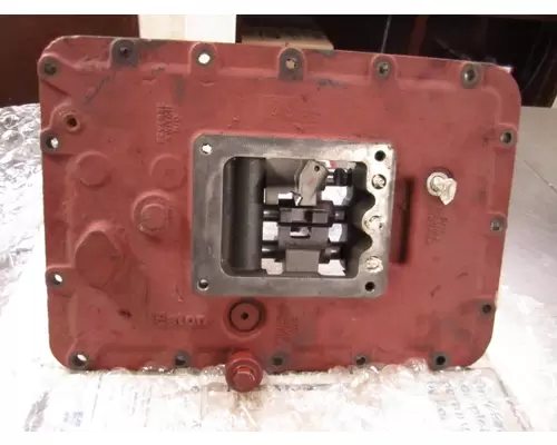 FULLER FRO16210B TRANSMISSION SHIFT COVER