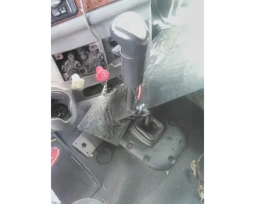 FULLER FRO18210C GEAR SHIFTER